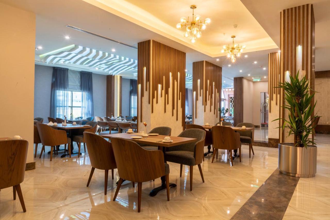 Sunday Emerald Hotel Jeddah Bagian luar foto