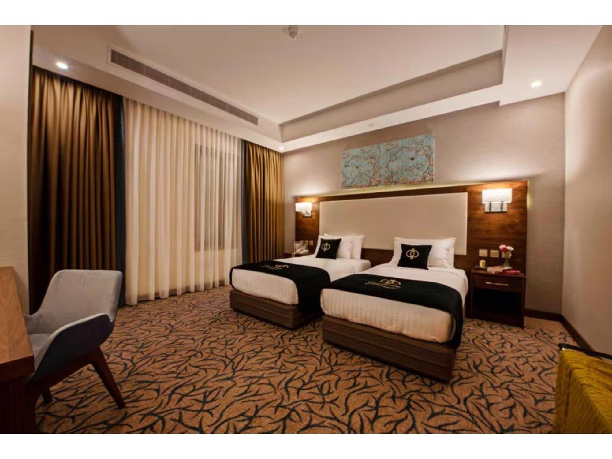 Sunday Emerald Hotel Jeddah Bagian luar foto